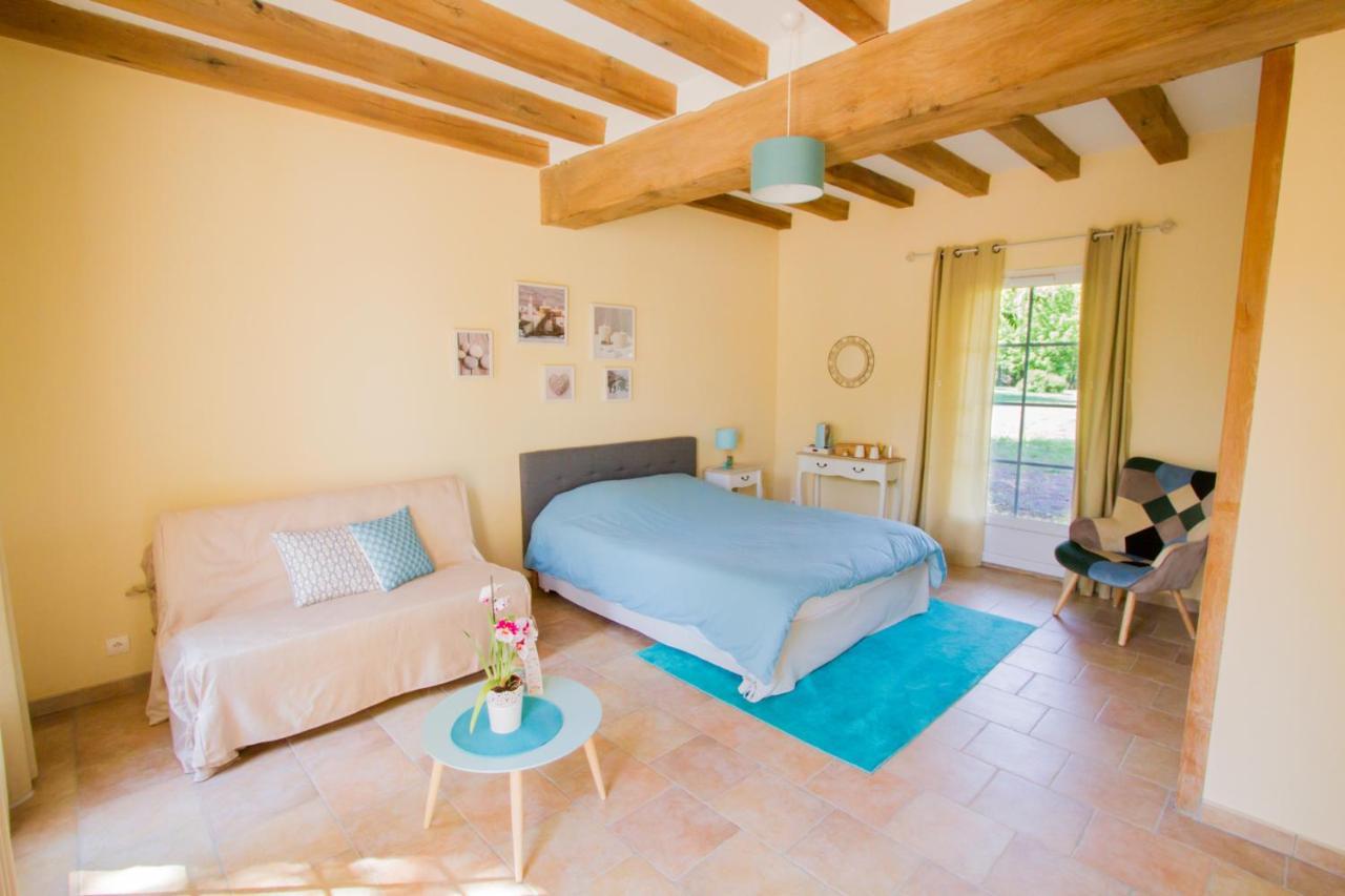 Bed and Breakfast La Tour De La Conterie Beaumont-Village Exteriér fotografie